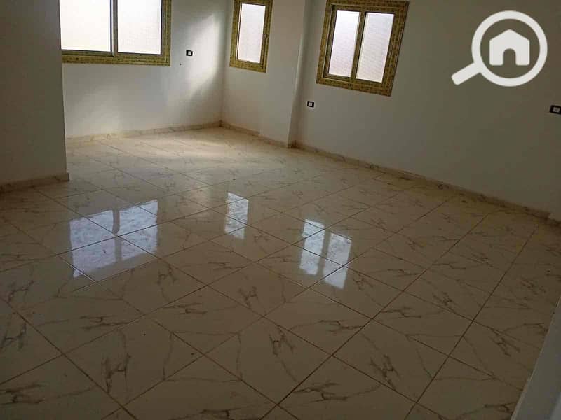 4 b6a820c1-e96d-48ec-8f90-f8e5c7acf5b6. jpg