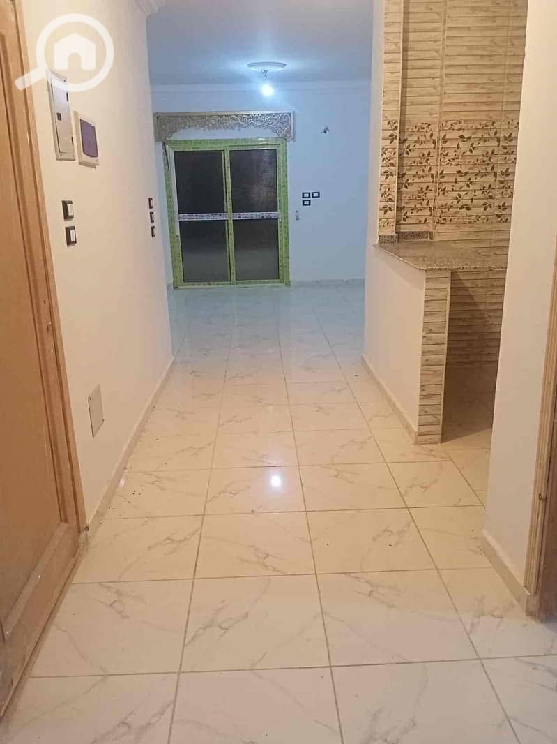 5 4ed46895-0c2c-40e7-a747-f2ab489fca29. jpg