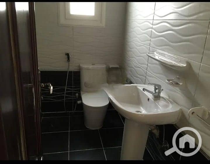 6 0591fd4c-9779-46d6-affc-379d9506ec57. jpg