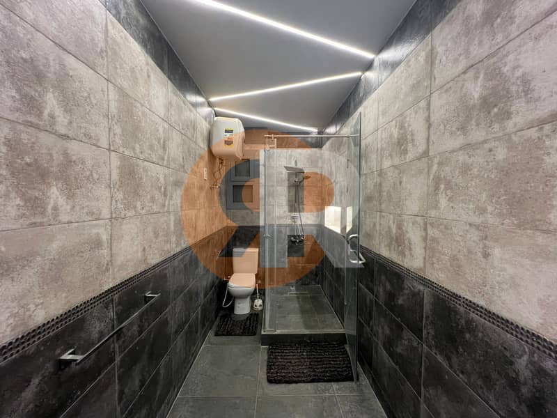 6 WhatsApp Image 2025-12-12 at 4.16. 33 PM (2). jpeg