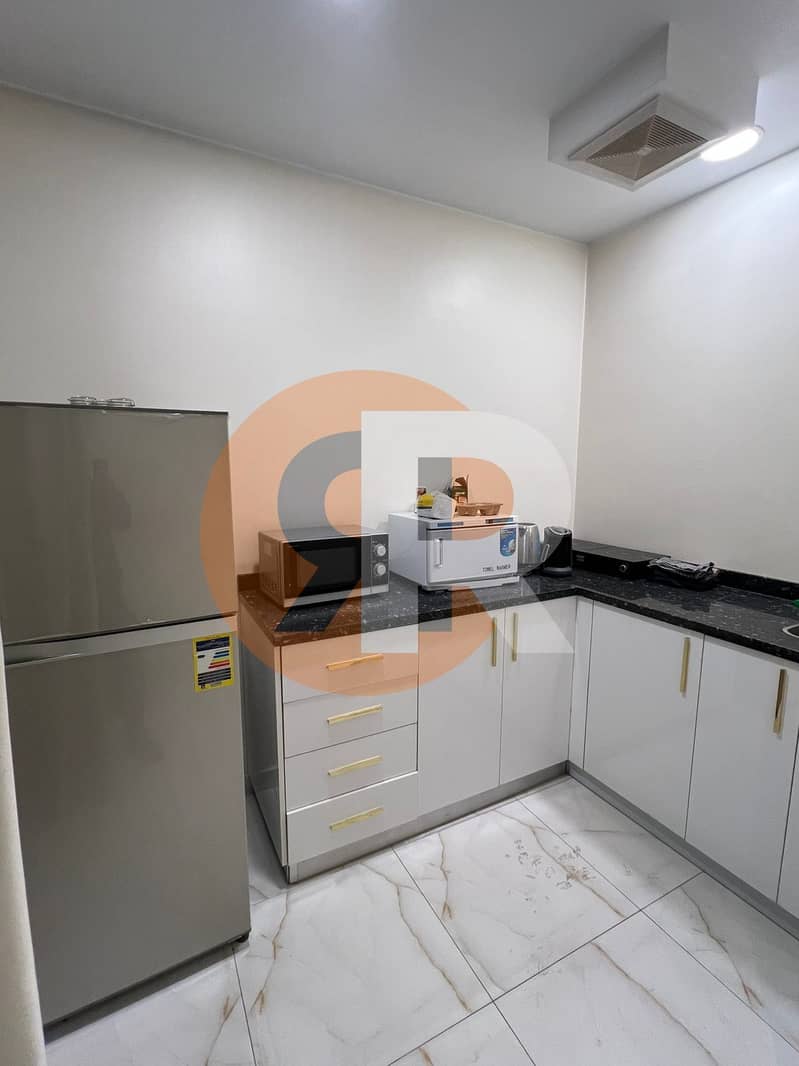 8 WhatsApp Image 2025-12-07 at 3.12. 55 PM (1). jpeg