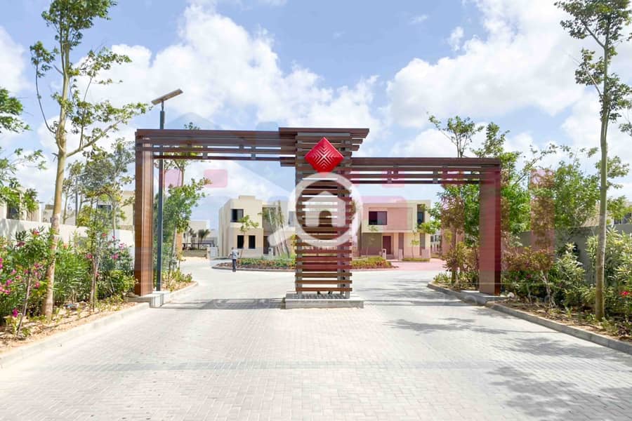 12 WhatsApp Image 2025-08-19 at 17.41. 22_c6773445. jpg