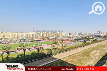 دوبلكس 4 غرف نوم للبيع في سموحة، الإسكندرية - 1. jpg