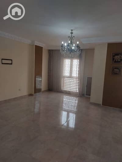 شقة 3 غرف نوم للايجار في الشيخ زايد، الجيزة - 60fb1be0-97a8-470b-b54b-faf284a8b01a. jpg