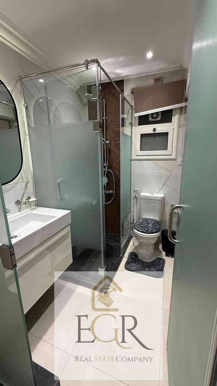 4 9318fb23-c517-43c5-b9f9-c869be04566f. jpg