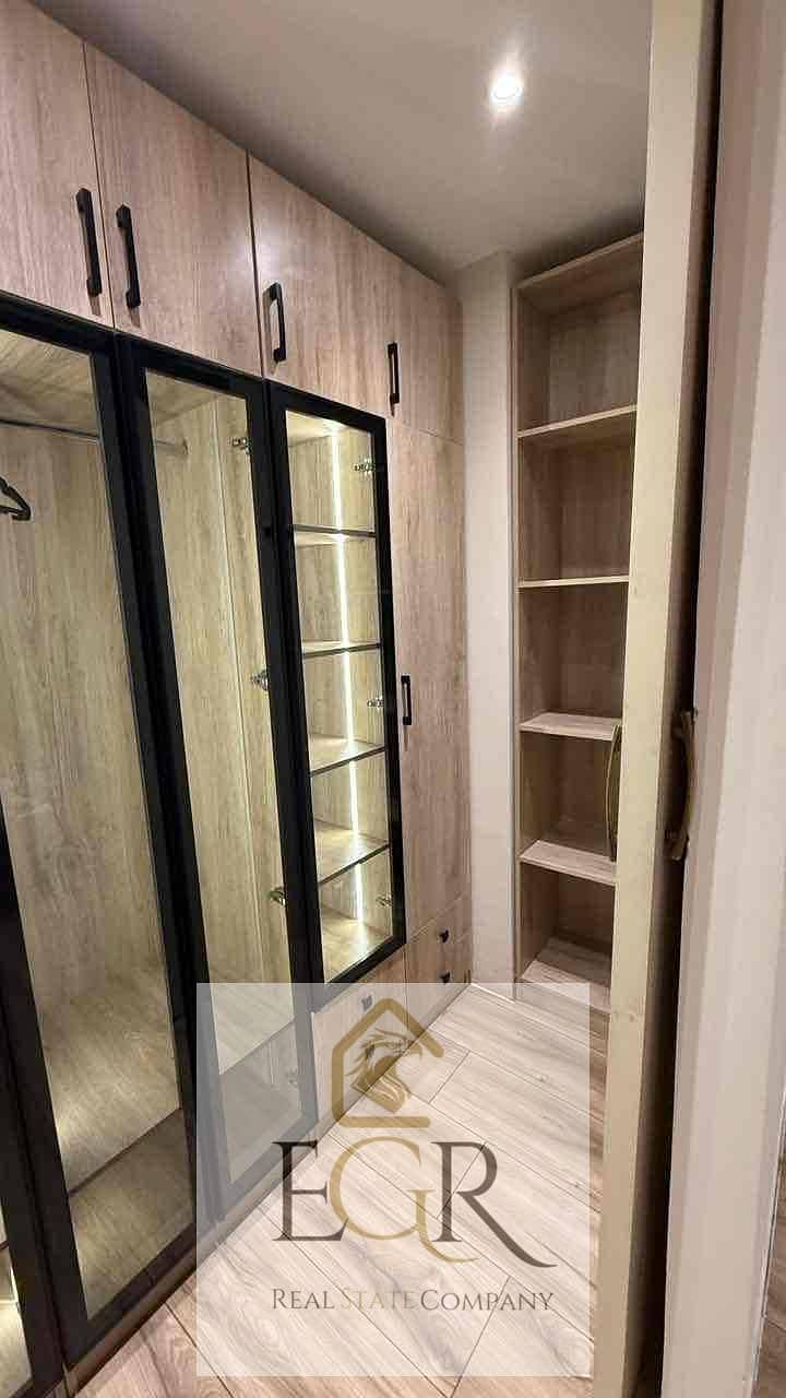 9 ba08e079-dc34-4279-a1c2-28dd55914375. jpg