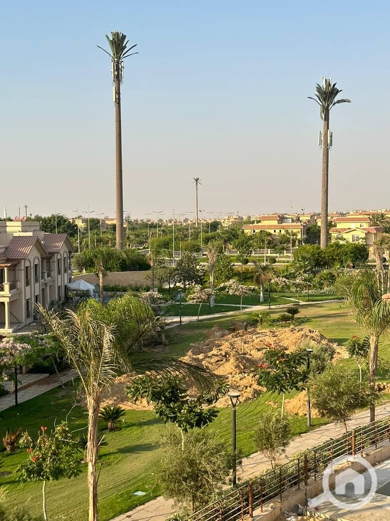 4 39f3deb4-092a-43ec-b2ad-15f078839fb5. jpg