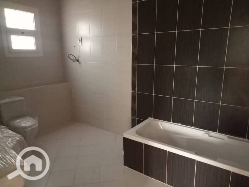 2 3ed217c1-ce52-4ae9-9750-9b4b44a45a0f. jpeg