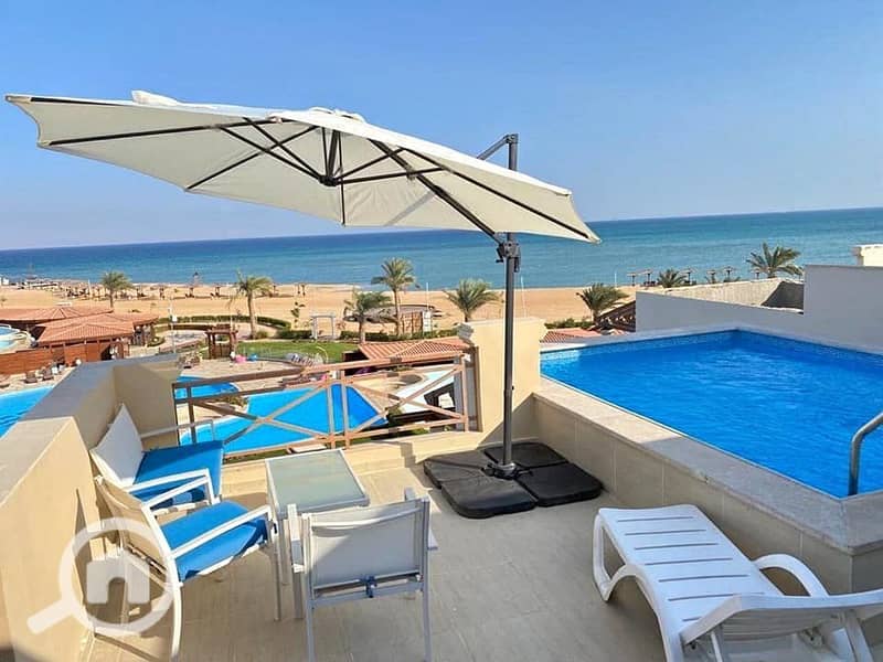 11 482031592_2168001463652850_1730725699229905404_n. jpg