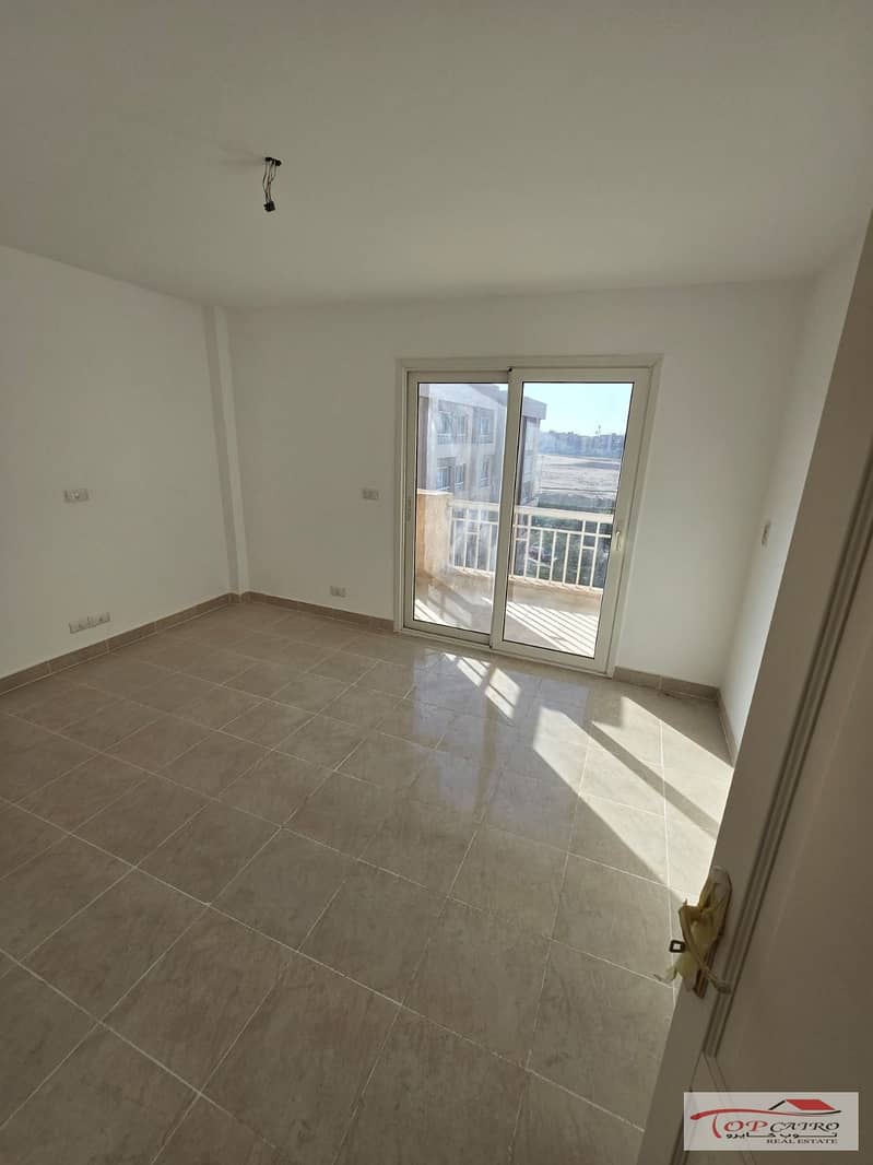 10 WhatsApp Image 2026-01-09 at 9.55. 44 PM. jpeg