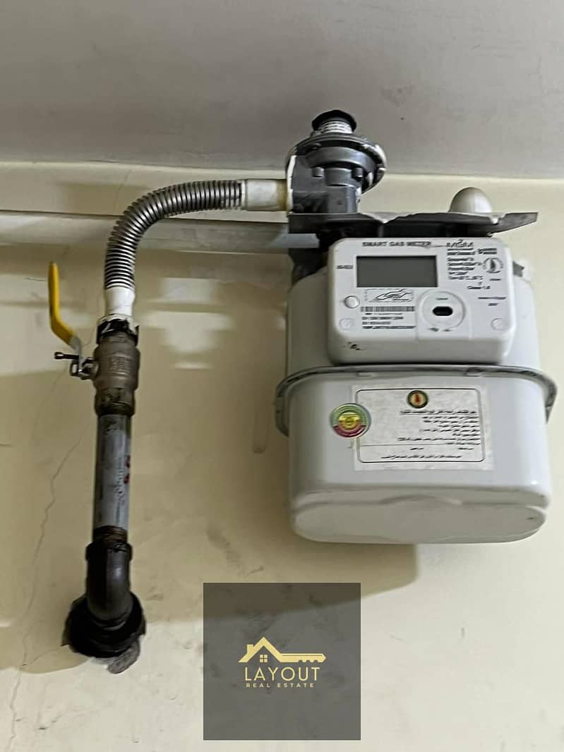 16 99822487-baad-42f7-80d7-f1cc0de46de9. jpg