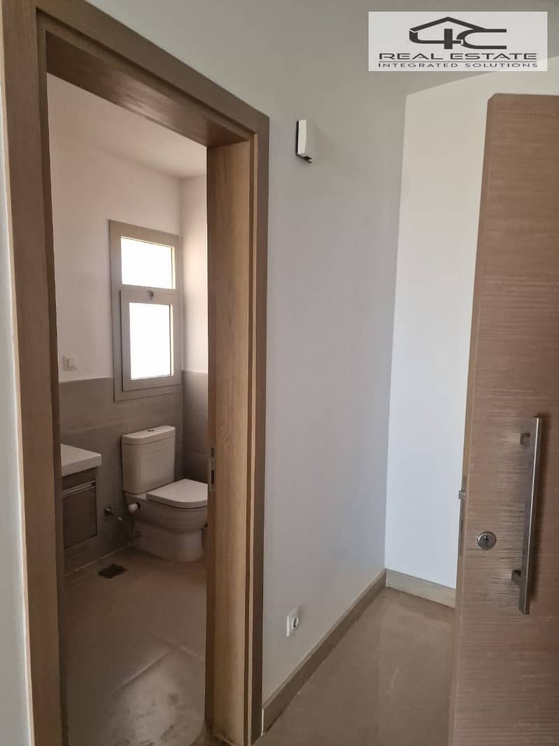 3 WhatsApp Image 2026-01-09 at 1.20. 17 PM (4). jpeg