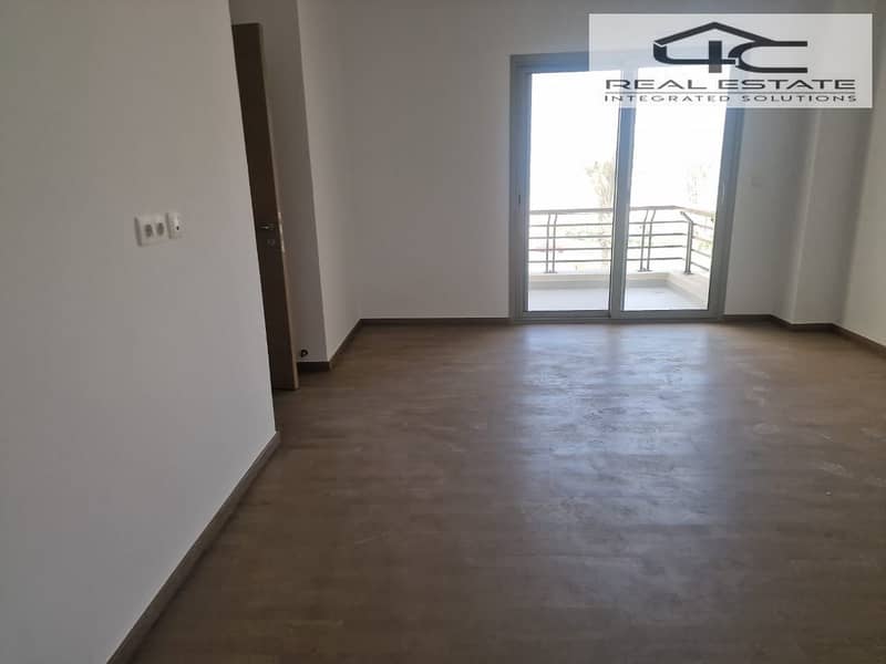 4 WhatsApp Image 2026-01-09 at 1.20. 16 PM (1). jpeg