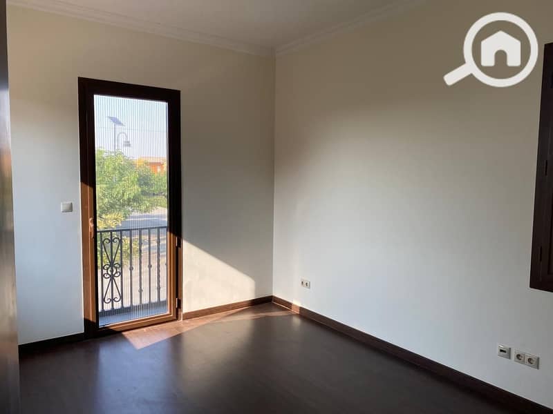 3 WhatsApp Image 2026-01-10 at 12.07. 36 PM (1). jpeg