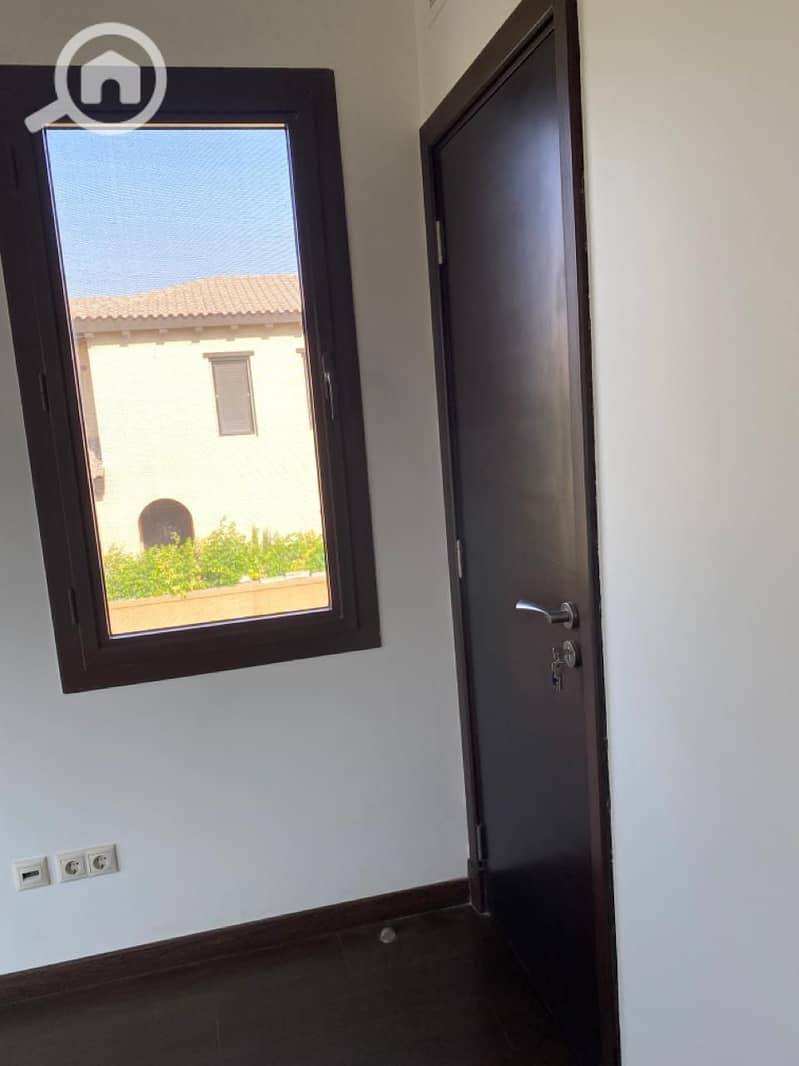 4 WhatsApp Image 2026-01-10 at 12.07. 36 PM (2). jpeg