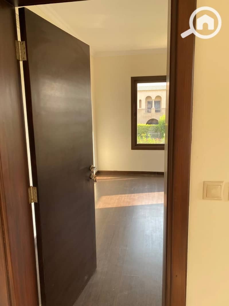 8 WhatsApp Image 2026-01-10 at 12.07. 37 PM (1). jpeg