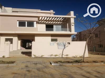 فیلا 4 غرف نوم للبيع في 6 أكتوبر، الجيزة - WhatsApp Image 2025-01-12 at 14.54. 42_8c01bd74_800x600. jpg فیلا 4 غرف نوم للبيع في 6 أكتوبر، الجيزة - WhatsApp Image 2025-01-12 at 14.54. 42_8c01bd74_800x600. jpg