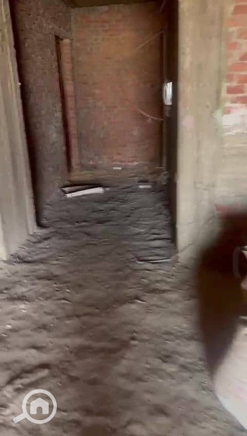 10 WhatsApp Video 2025-12-27 at 3.22. 57 PM - frame at 0m43s. jpg
