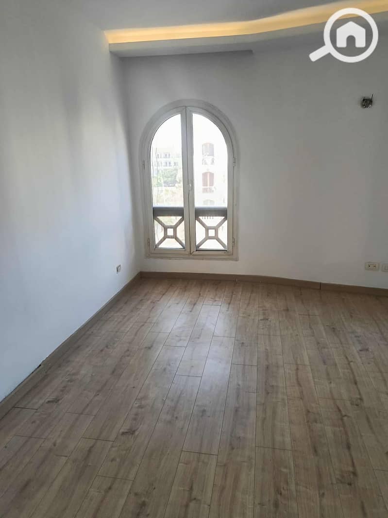 7 9bacecf7-bf0e-4b51-ae6f-e80b00297426. jpg