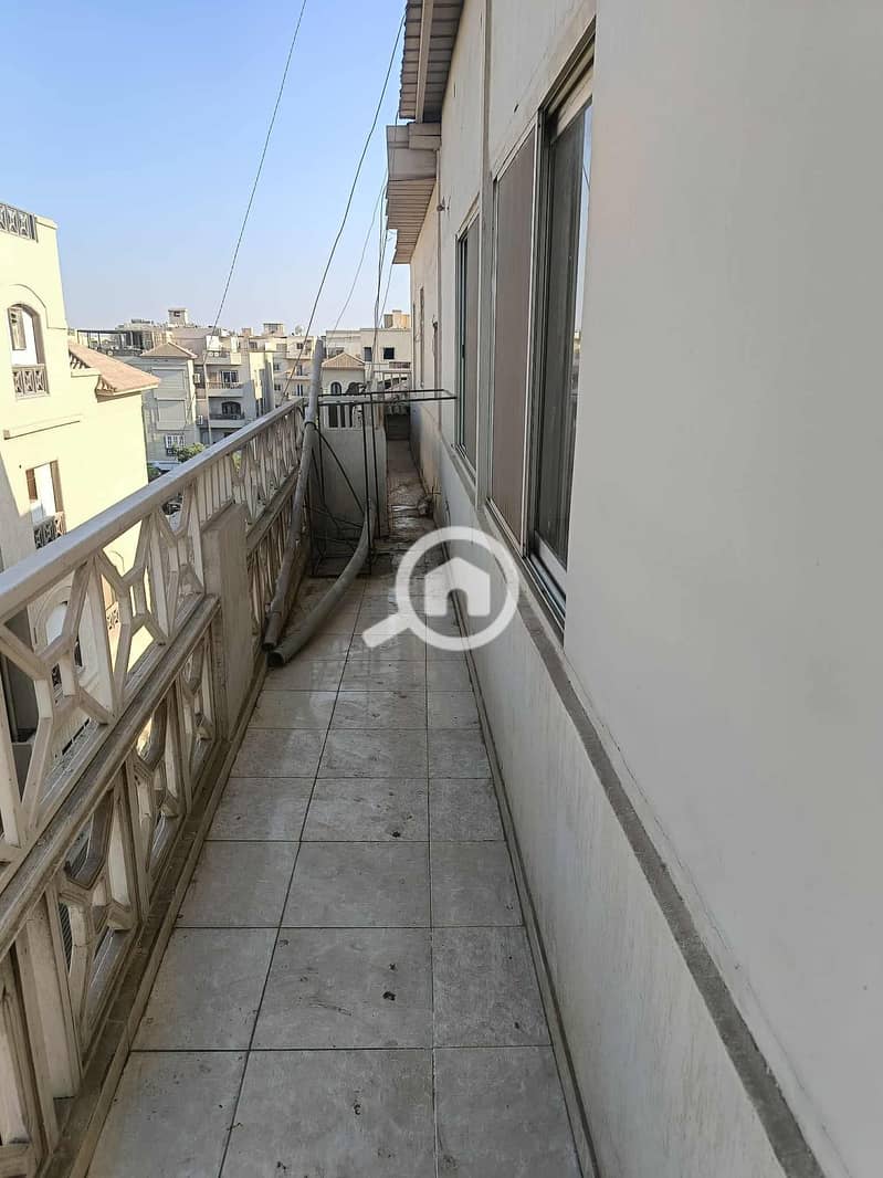 16 c75baaa3-4667-44ba-8b66-ebd7bfce5479. jpg