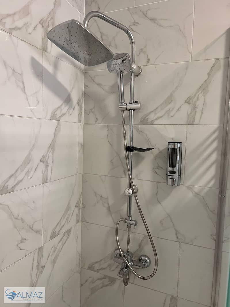 6 WhatsApp Image 2026-01-10 at 12.43. 15 PM (1). jpeg