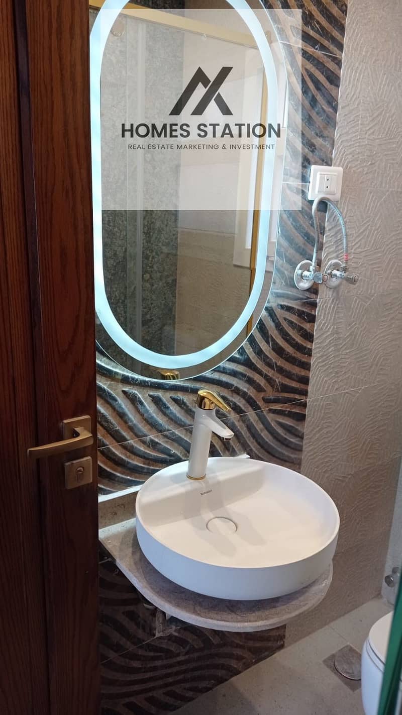 10 ec46001a-fbea-4bf9-af67-468cc388838f. jpeg