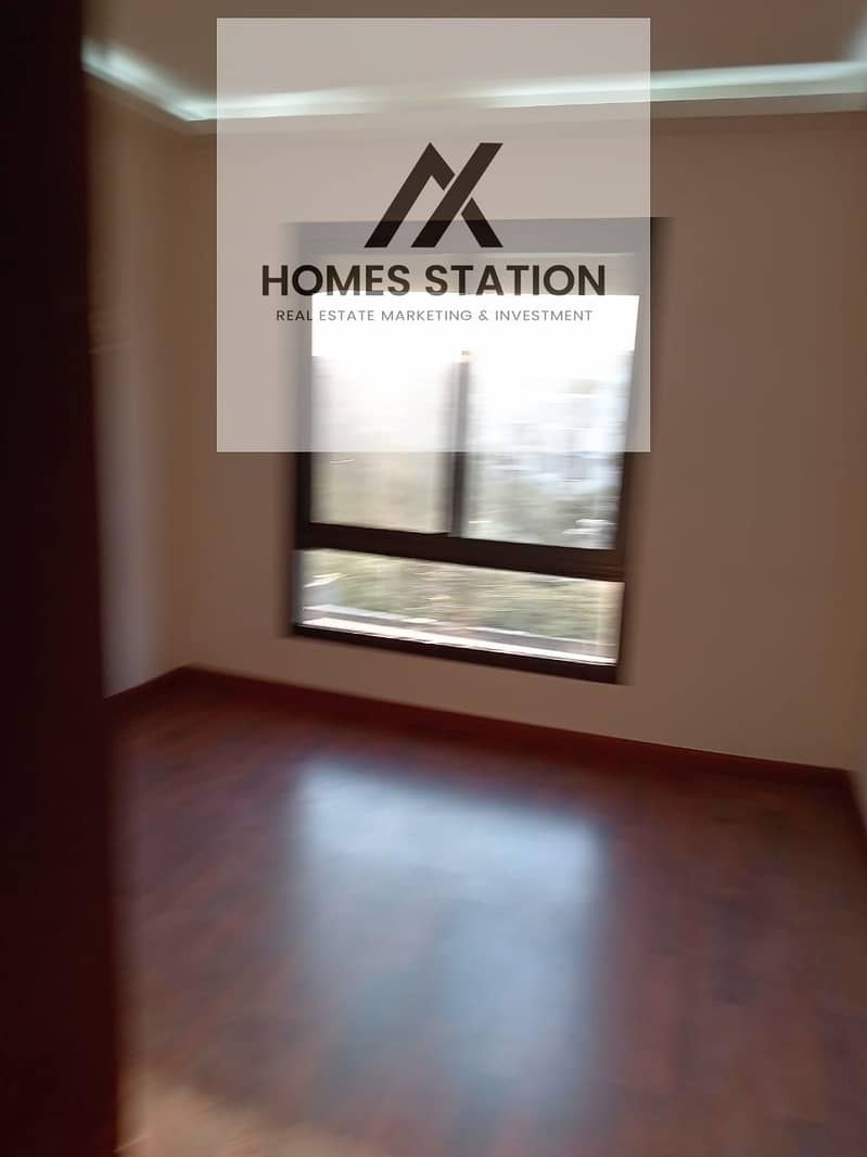 4 c12a10f7-4e2a-4529-a264-15f7af86dc02. jpeg