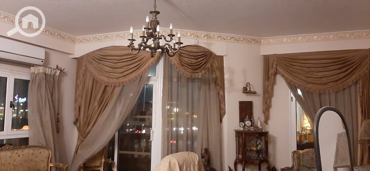 2 c7f24fd6-a132-4780-ae41-f50125fd2739. jpg