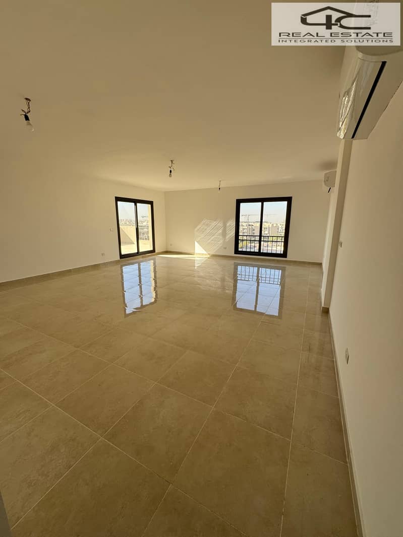 8 WhatsApp Image 2026-01-07 at 1.42. 12 PM (4). jpeg