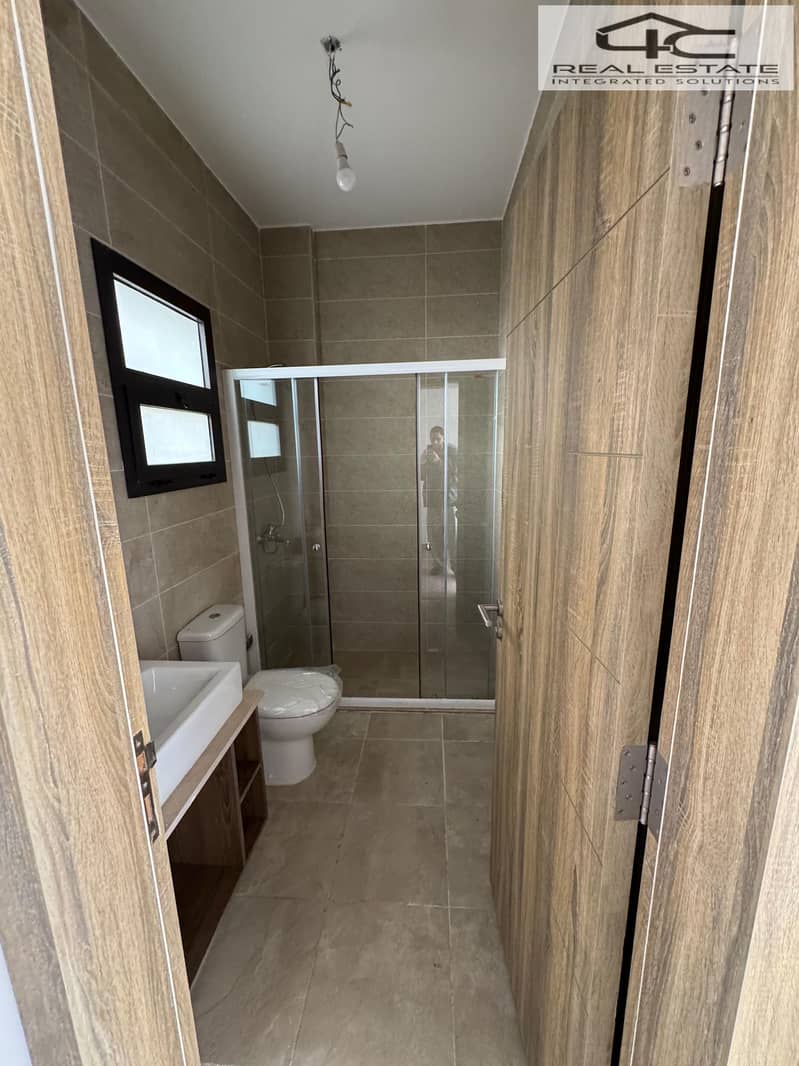 11 WhatsApp Image 2026-01-07 at 1.42. 13 PM (3). jpeg