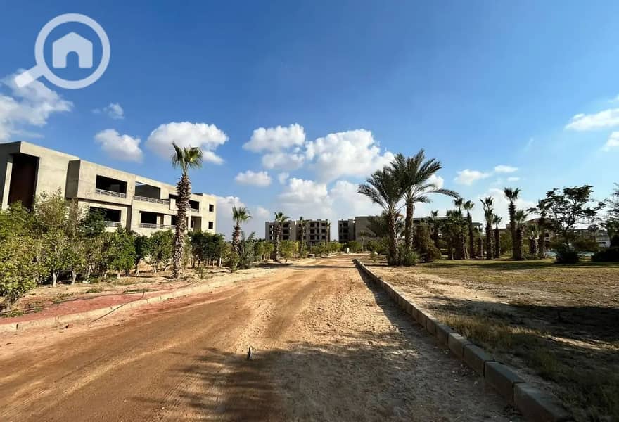 9 8216928-f2a3do. JPG