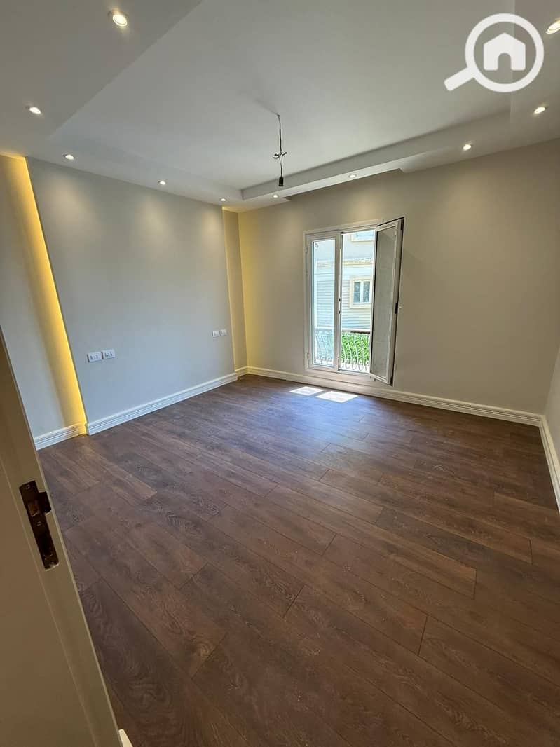 4 WhatsApp Image 2026-01-10 at 12.49. 34 PM (2). jpeg