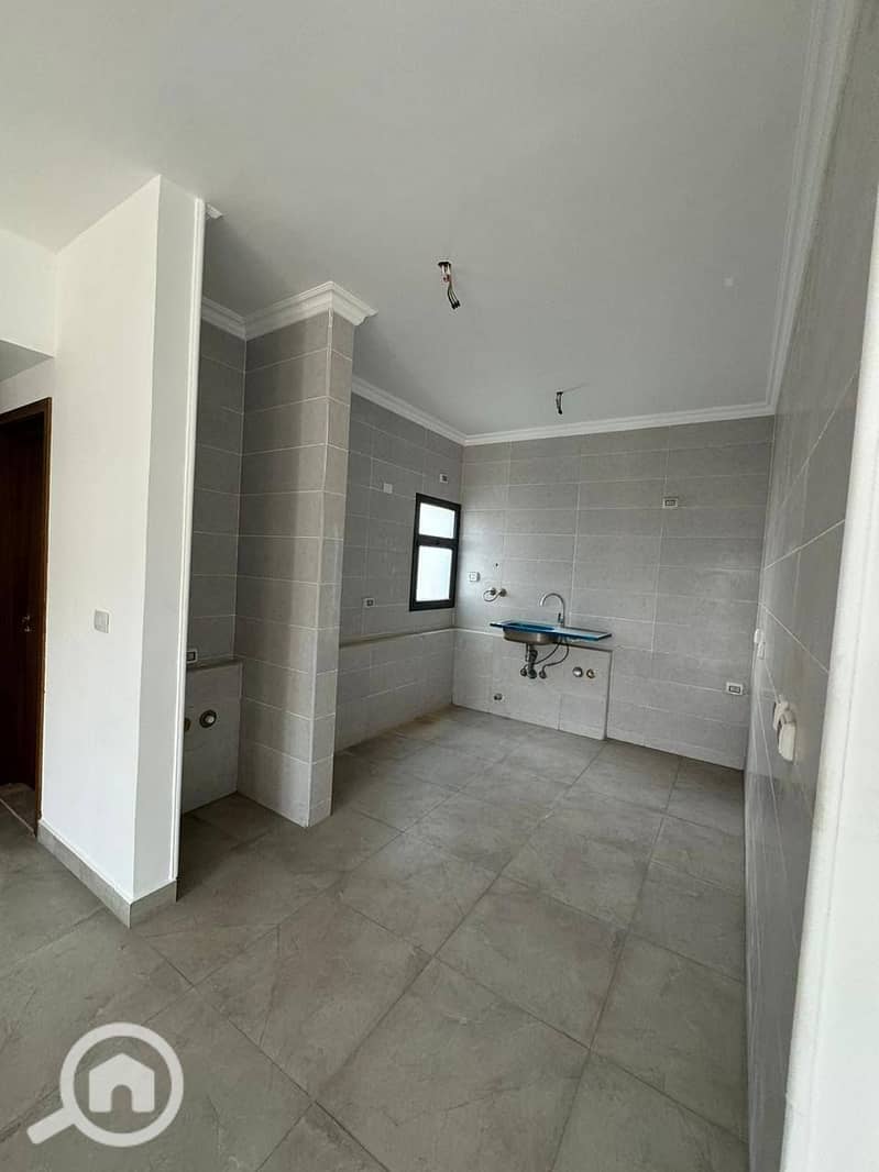 7 494647967_1408426153568029_4307975835341042881_n. jpg