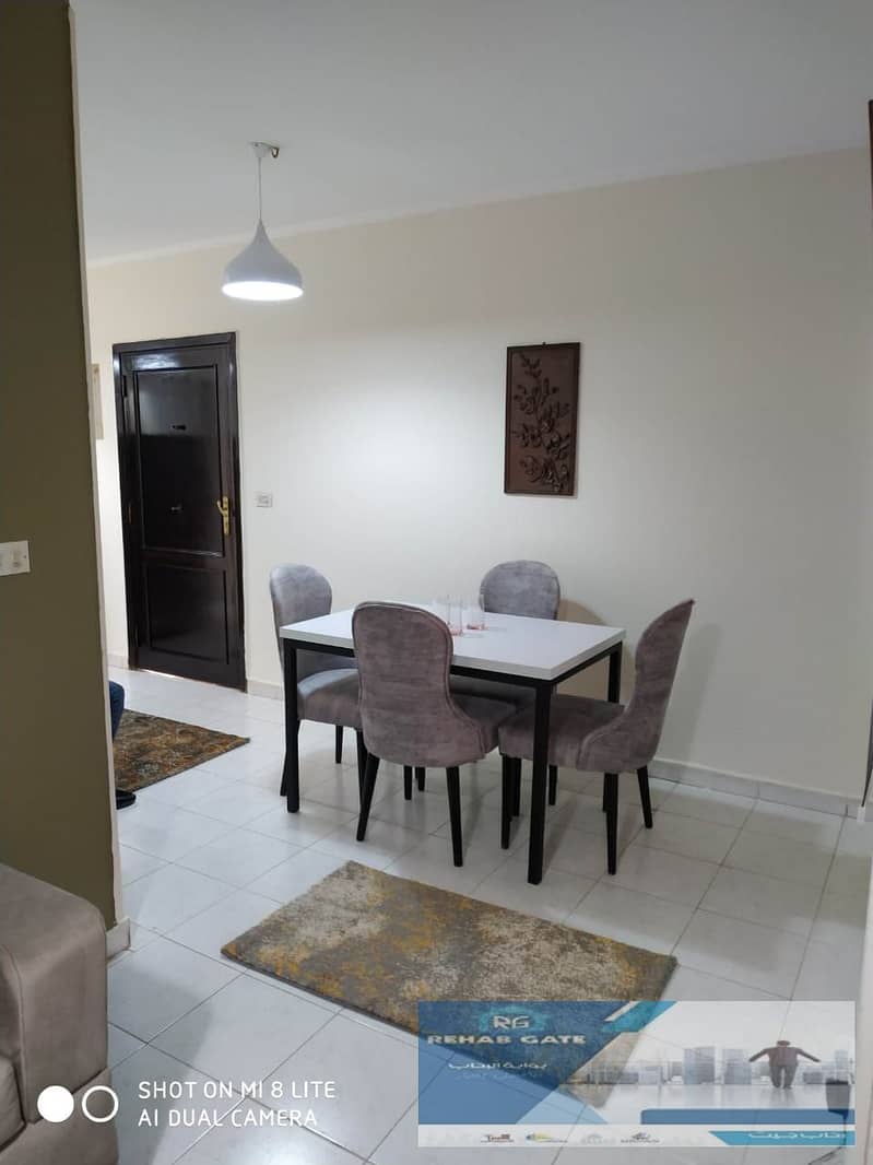 8 3 - Copy (2). jpeg