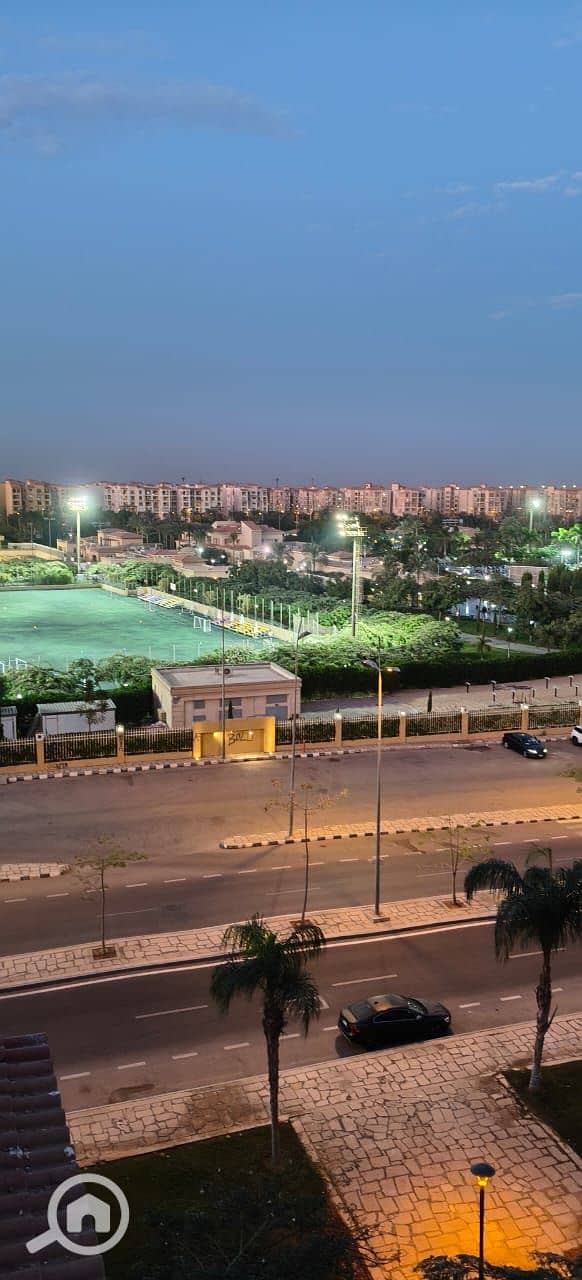 2 401fe253-7d8b-4349-a988-0f7927dcf620. jpg