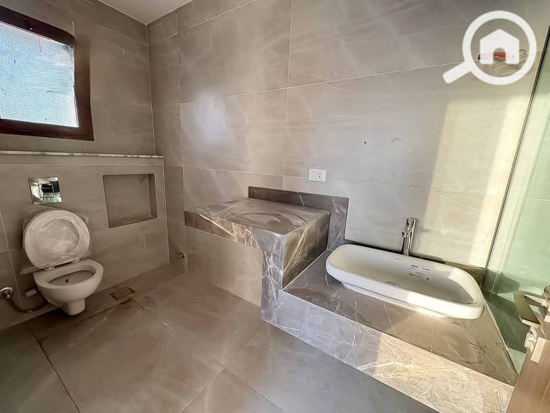 10 599776416_1426303922873357_8664165135234501061_n. jpg