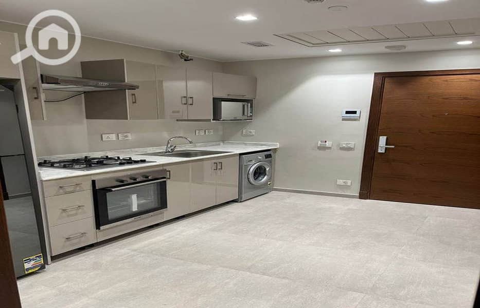 2 460924874_8411023052298789_210573575540272250_n_1400x900. jpg