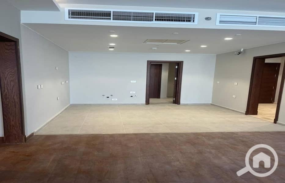 4 458478820_530003966242481_2841585677686582633_n_1400x900. jpg