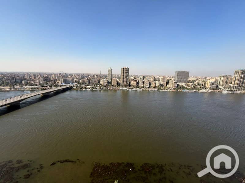 6 3d915f88-f574-4e55-8e65-e06680e6f5ae. jpeg