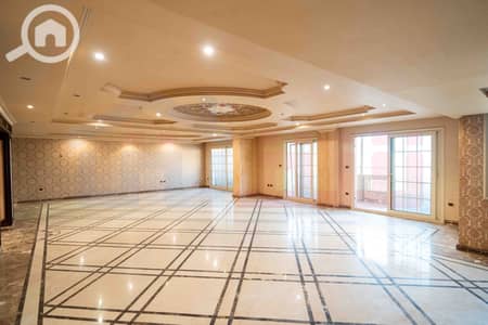 فلیٹ 4 غرف نوم للبيع في سموحة، الإسكندرية - DSC05184. jpg