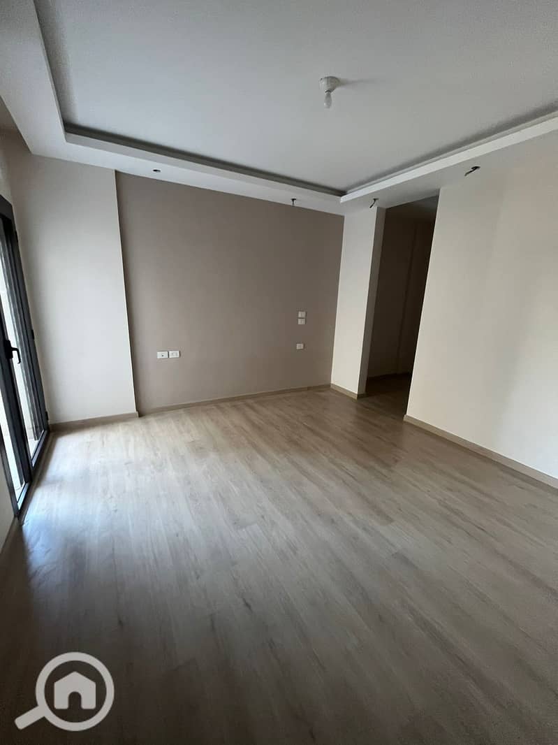 5 WhatsApp Image 2025-02-25 at 10.08. 03 AM. jpeg