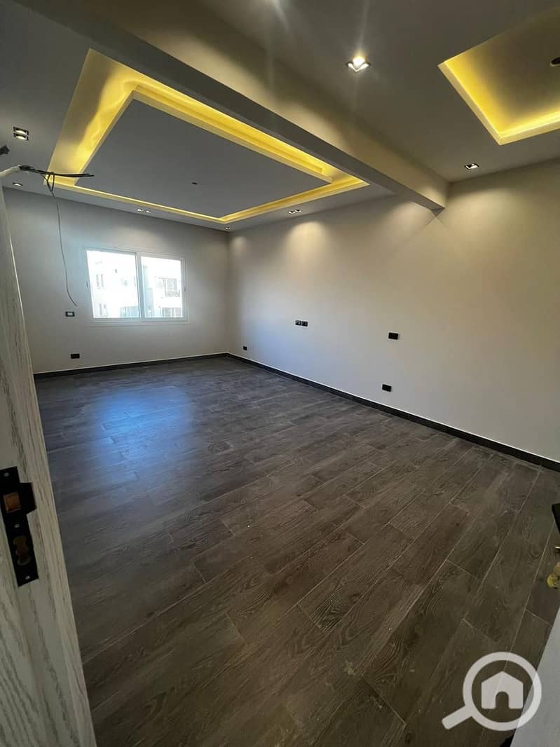 7 WhatsApp Image 2025-12-20 at 12.20. 43 PM (4). jpeg