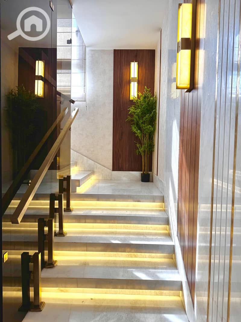 9 597386088_1828947737693949_5187530538949654374_n. jpg