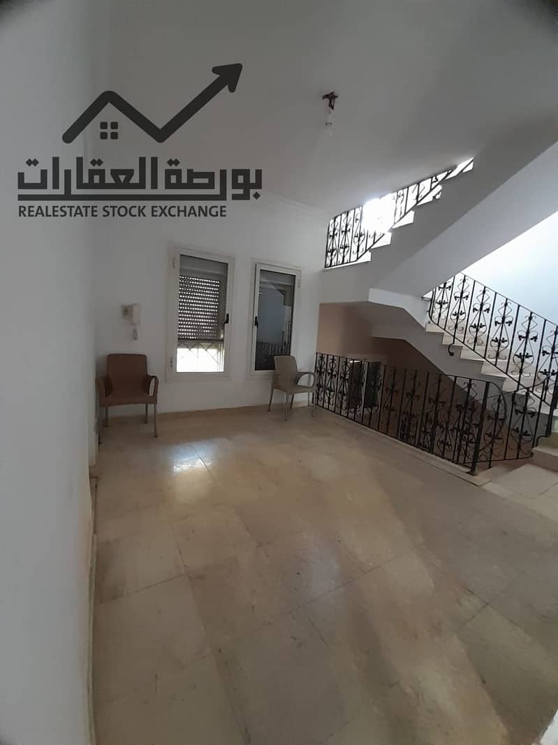 13 98b5d11a-a2c7-4817-83f5-5b816f65da02. jpg