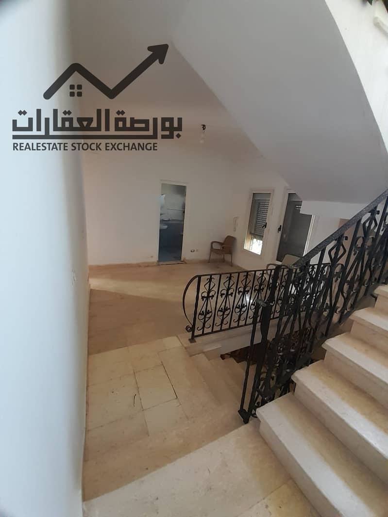 20 df0a0ec9-77ac-4e51-b7f0-efd9230aa481. jpg