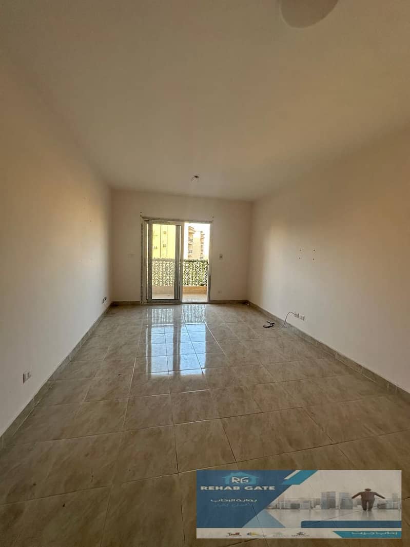 7 f726d665-3f4d-4b75-8fe1-80f3105c9050. jpg