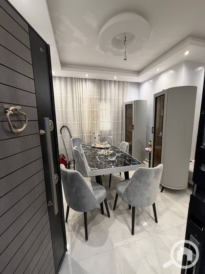 3 92390b41-7430-46a2-ac8b-0844d79ba392. jpg