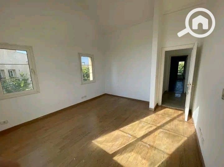 11 16810641-388c-42c1-906c-b3921524d059. jpg