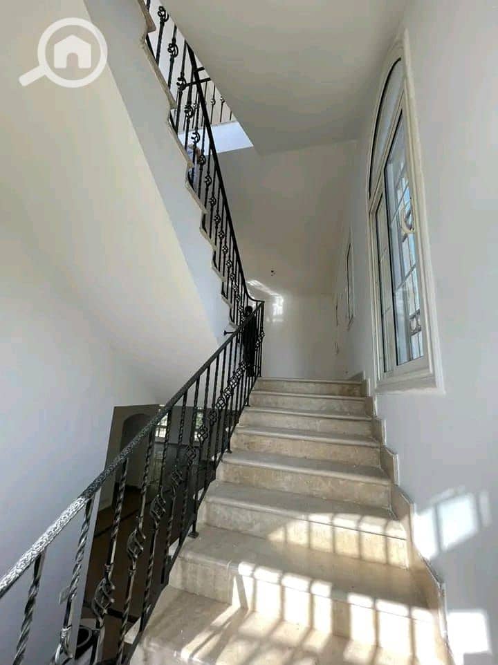 12 ccfb40e9-fc7d-4092-98f4-ac2f79045ae2. jpg