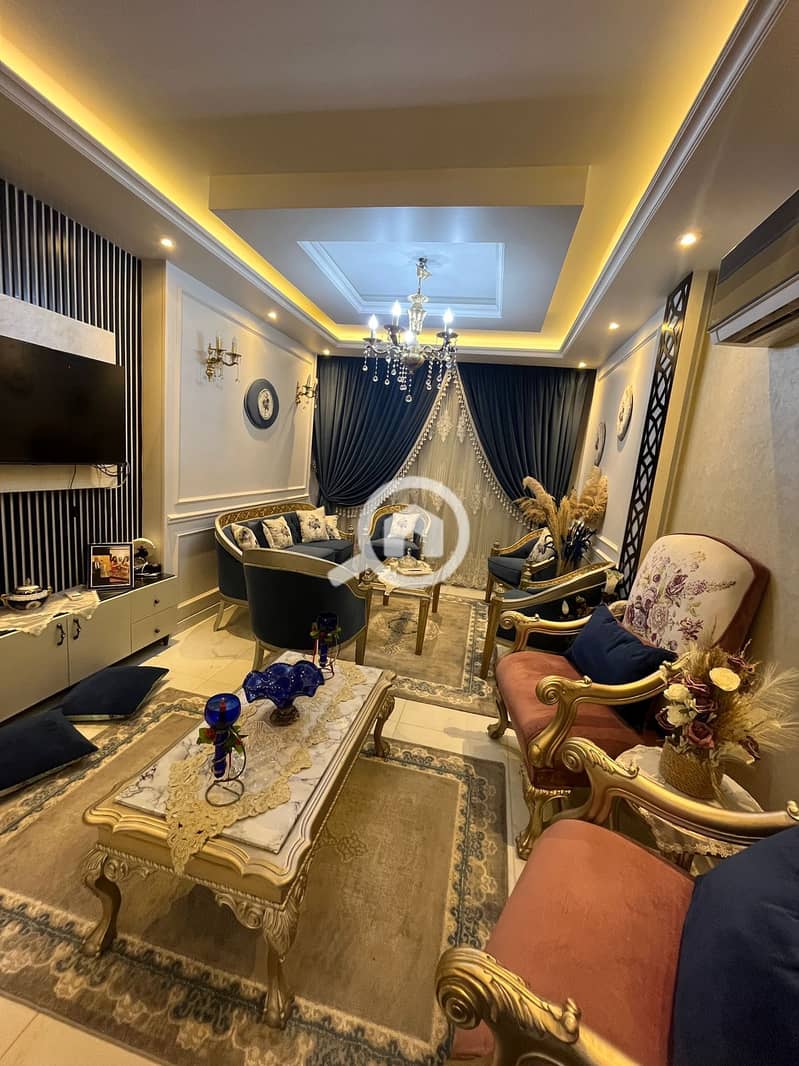 2 8178d369-7282-47b5-972b-1c47656c5827. jpg